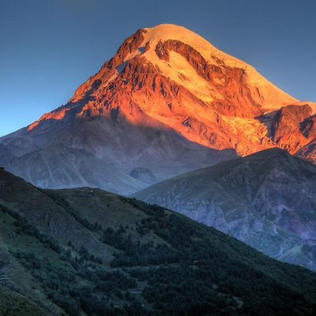 Soso Burduli'S Guesthouse Kazbegi Eksteriør bilde