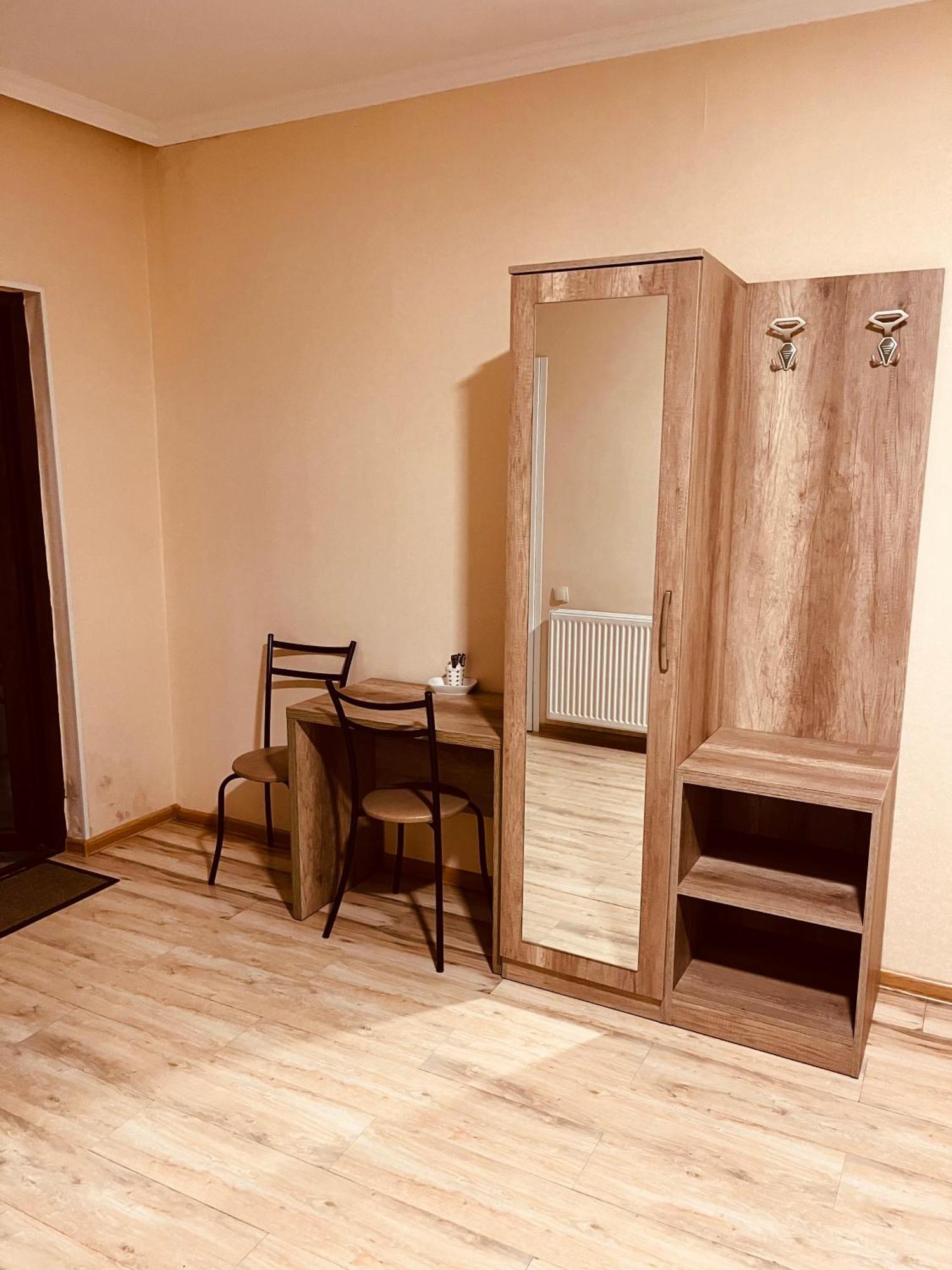 Soso Burduli'S Guesthouse Kazbegi Eksteriør bilde